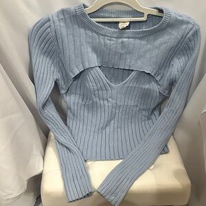 Elegant Blue Ribbed Sweater